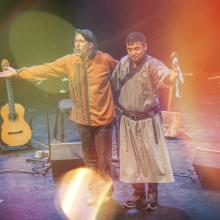 Nasanjargal Ganbold & Johanni Curtet - photo Daniel Nagy